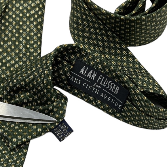 ALAN FLUSSER SEVENFOLD Green Geometric Silk LUXURY Tie - Picture 3 of 5